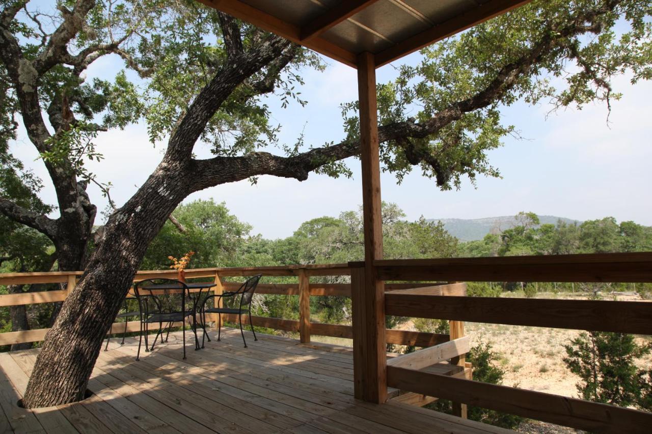 Utopia Family Home With Mountain Viewing Deck! Exterior photo